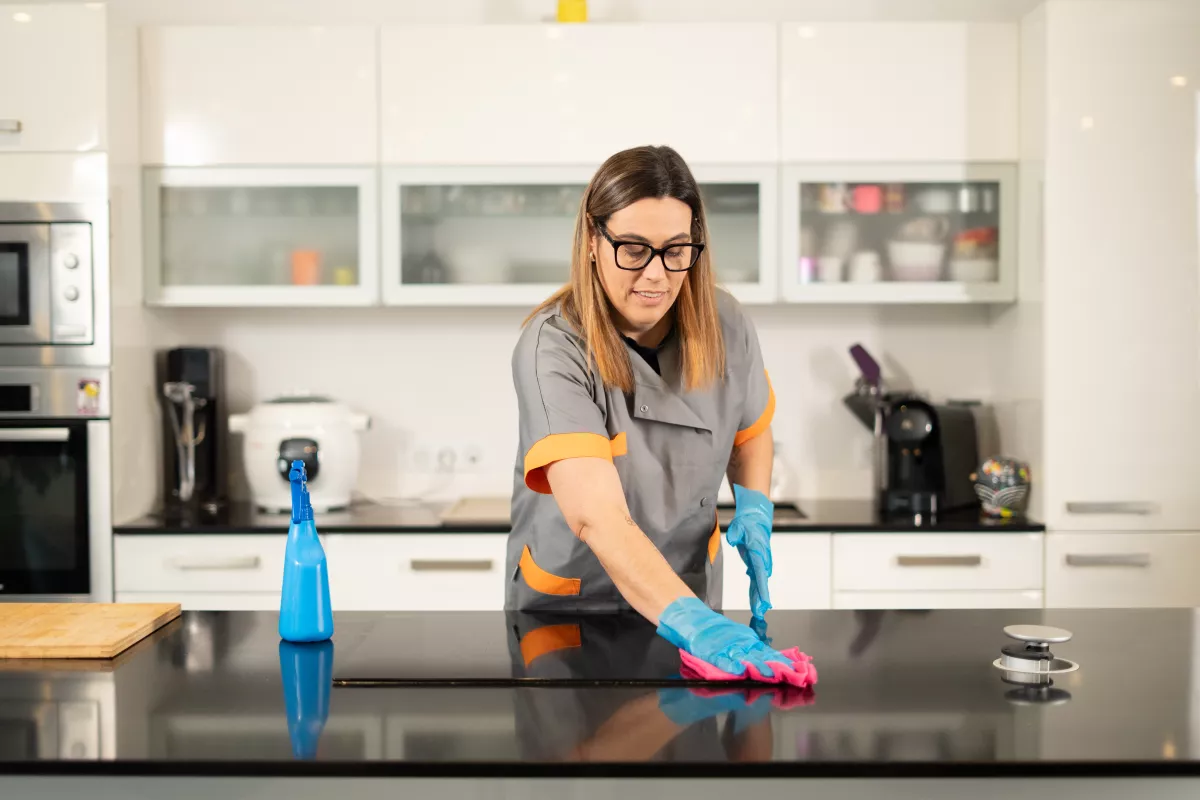 Comment utiliser le percarbonate de soude pour un nettoyage écologique ?